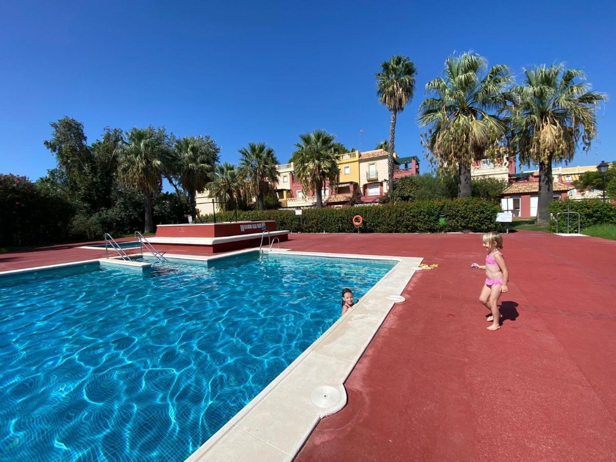 Golf, Kitesurf, Tennis, Paddle, Free Bicycles - Apartment Andalusia Isla Canela Exteriör bild